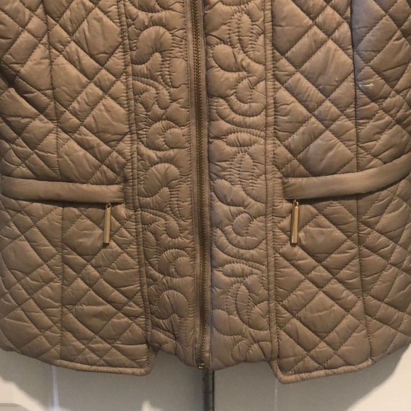 Lightweight Tahari tan jacket - Picture 2 of 4